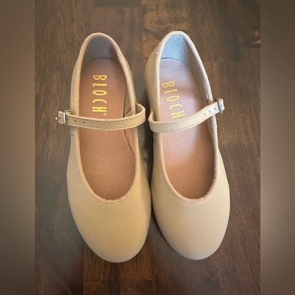 Bloch Tap on tap Leather tap shoes 10M Tan Brand new no box - Picture 4 of 9